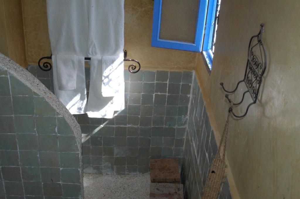 Dar El Moualim Apartman Chefchaouen Szoba fotó